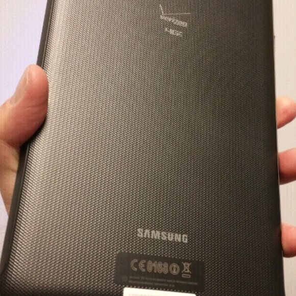 Samsung Galaxy TAB E  16GB,8"; WiFi+SIM Unlocked. Like new!!! - Picture 7 of 7